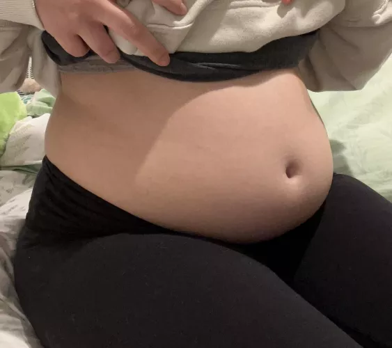 i could use some belly rubs 💕