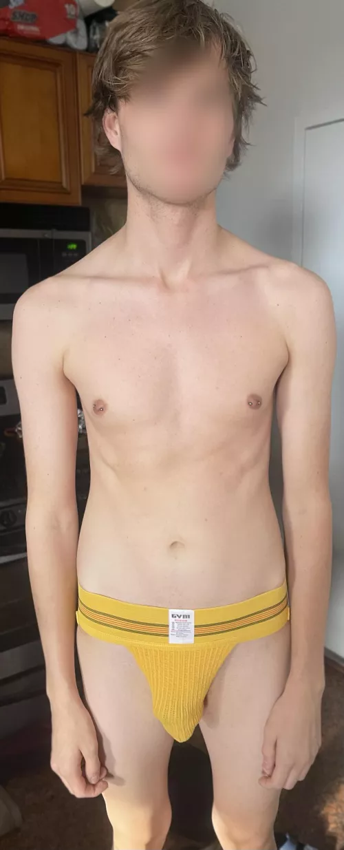 I want to start posting my face but I’m nervous, should I?