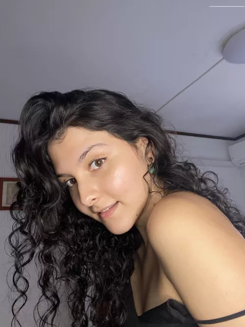 I would love for someone to bend me over the counter.