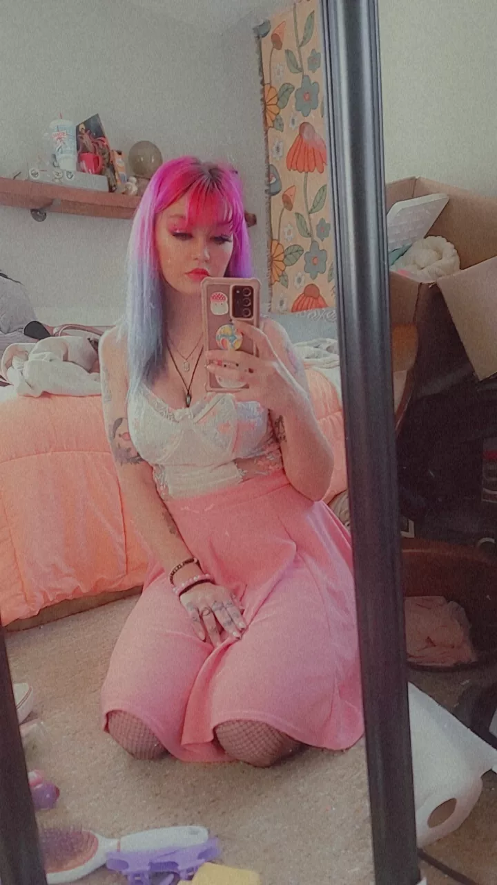 I'm very sad someone pls change that for me