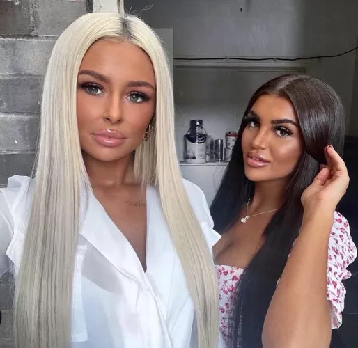 Kelsey and her blonde friend