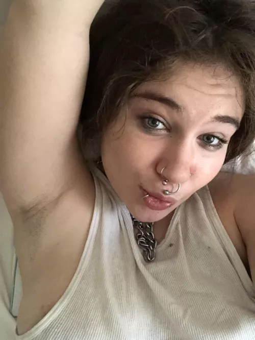 Morning arm pits how’s ur lookin (: 19f