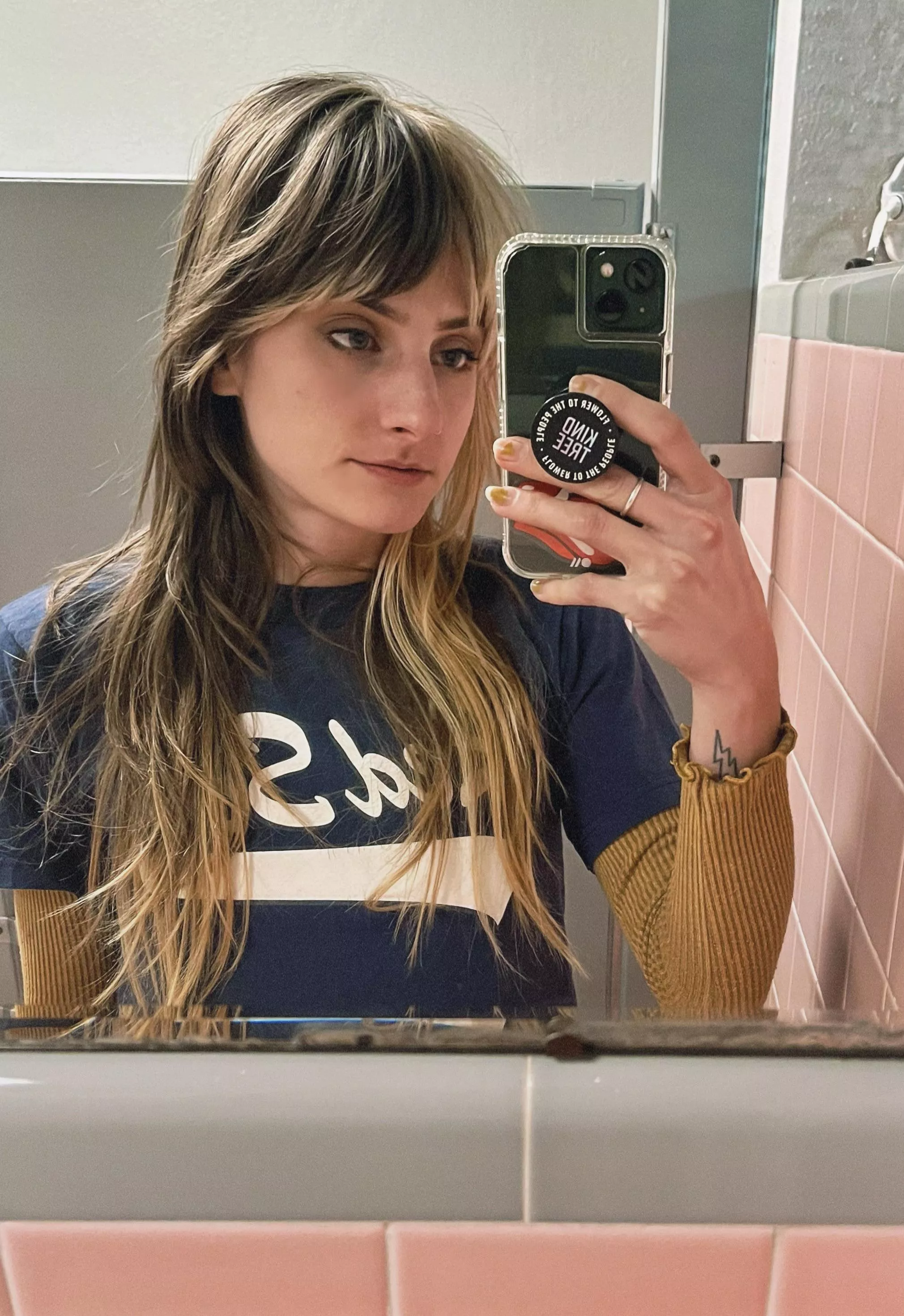 My messy hair & bangs