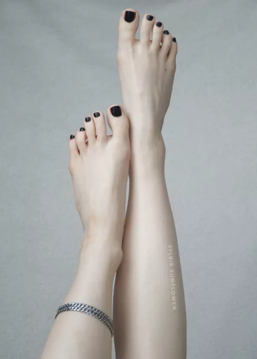 My skin looks extra pale today