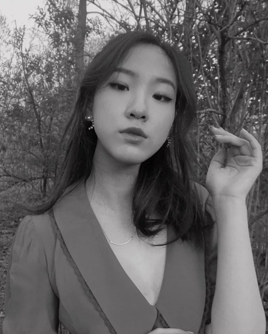 Rude coworker thinks shes a 10 agree?