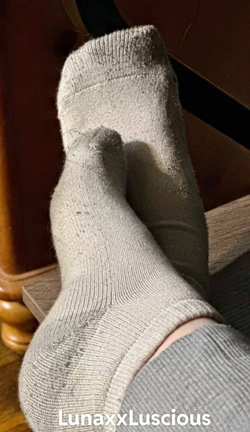 [selling] white ankle socks + 13 hour days 🏭 factory work = dirty girl 🫦