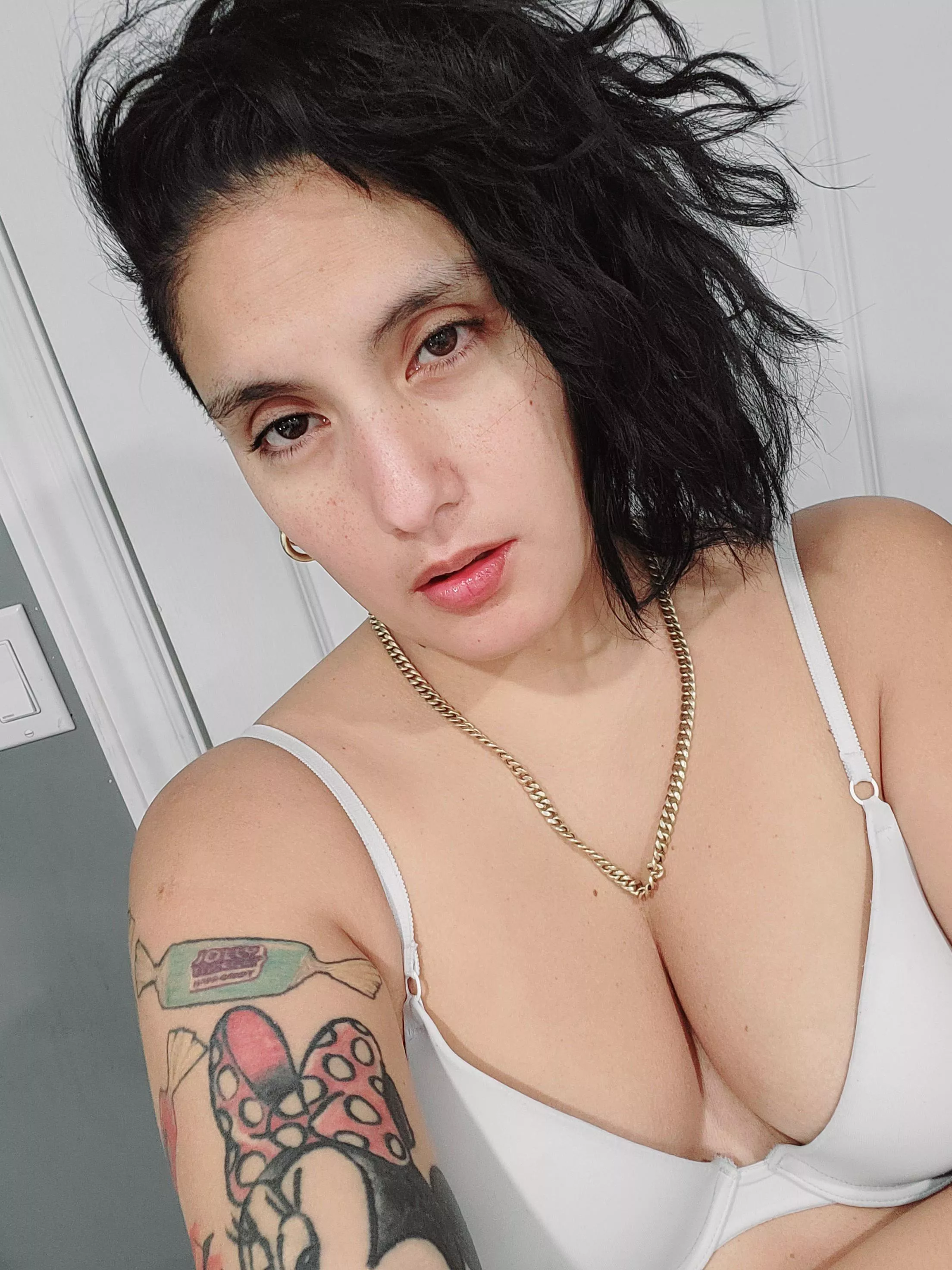 So horny and nobody to play with , come say hi babe if you have ehat it takes to be here! Free of link in comments