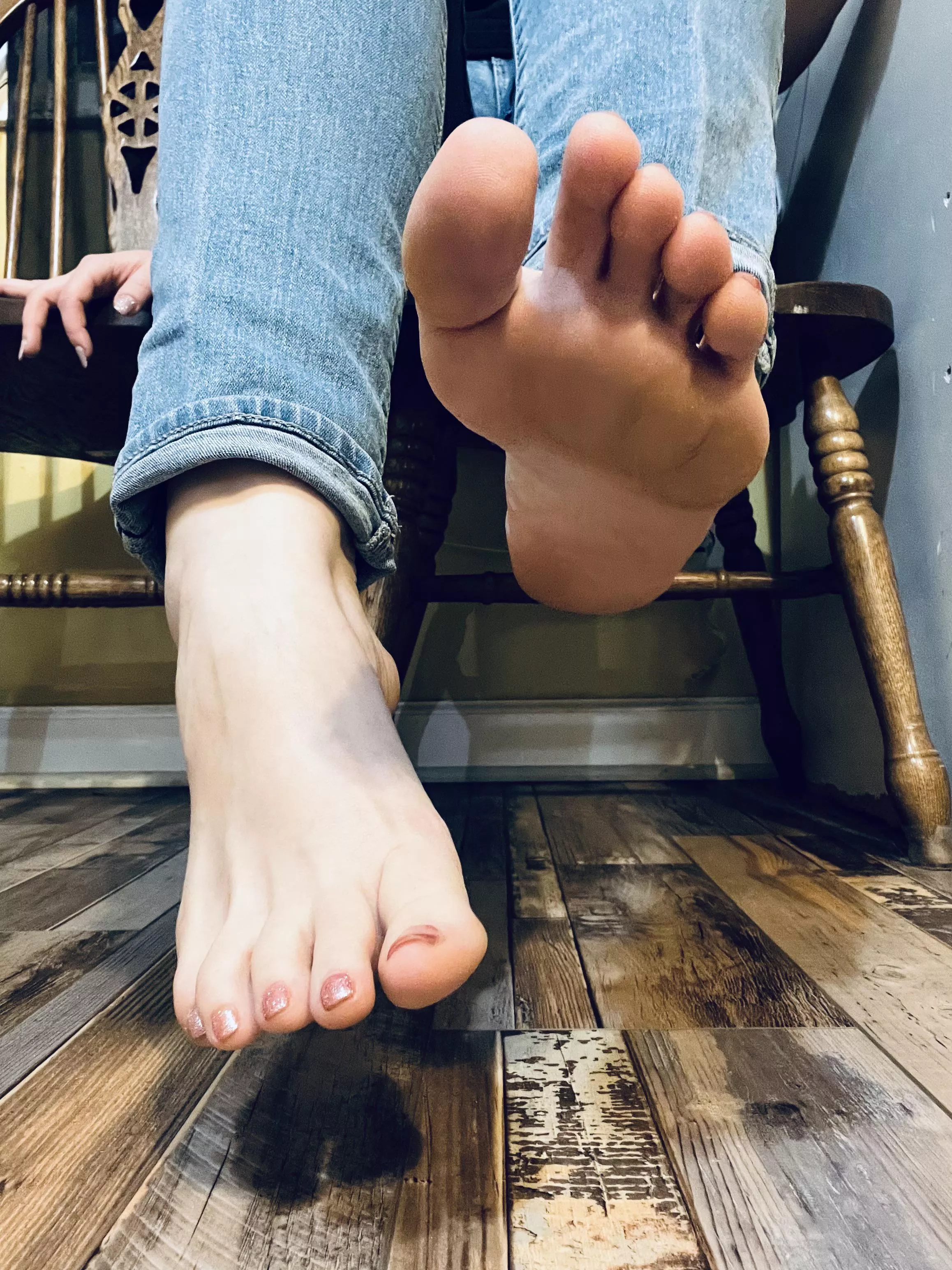 Soles or toes?