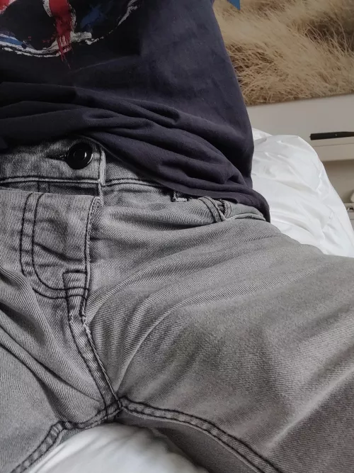 There's a snake in my pants!