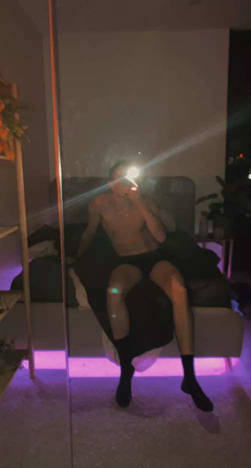 Twitter in my bio xx