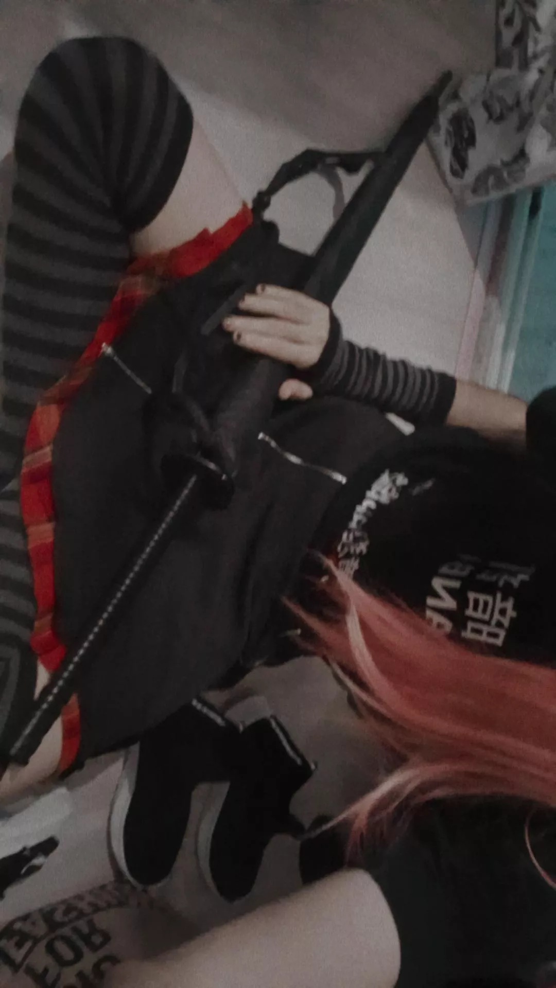 Was trying to get a femboy ninja vibes :p