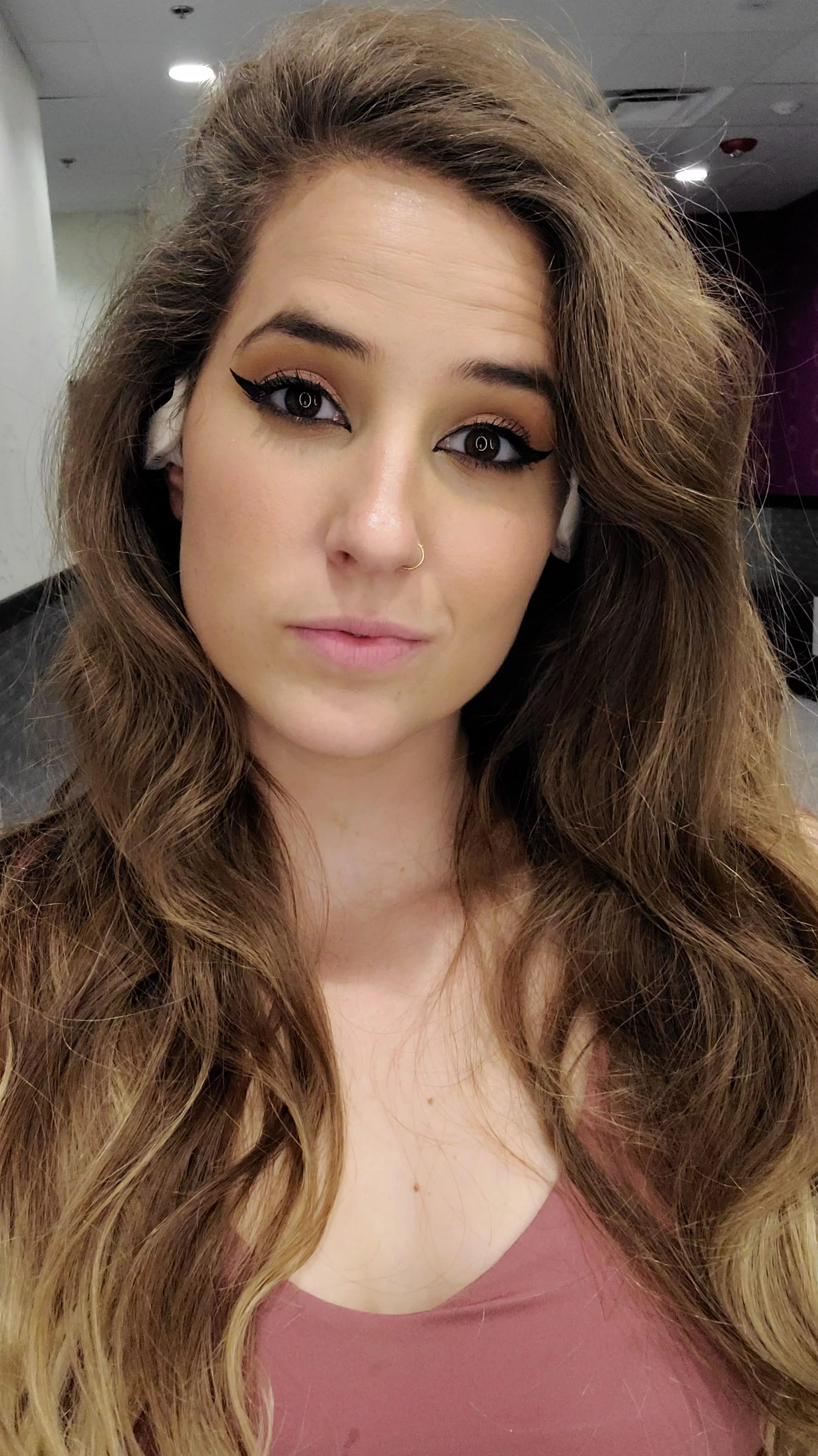 Worst part about late night gym sesh: I want to be in bed. Best part: no waiting for anything!