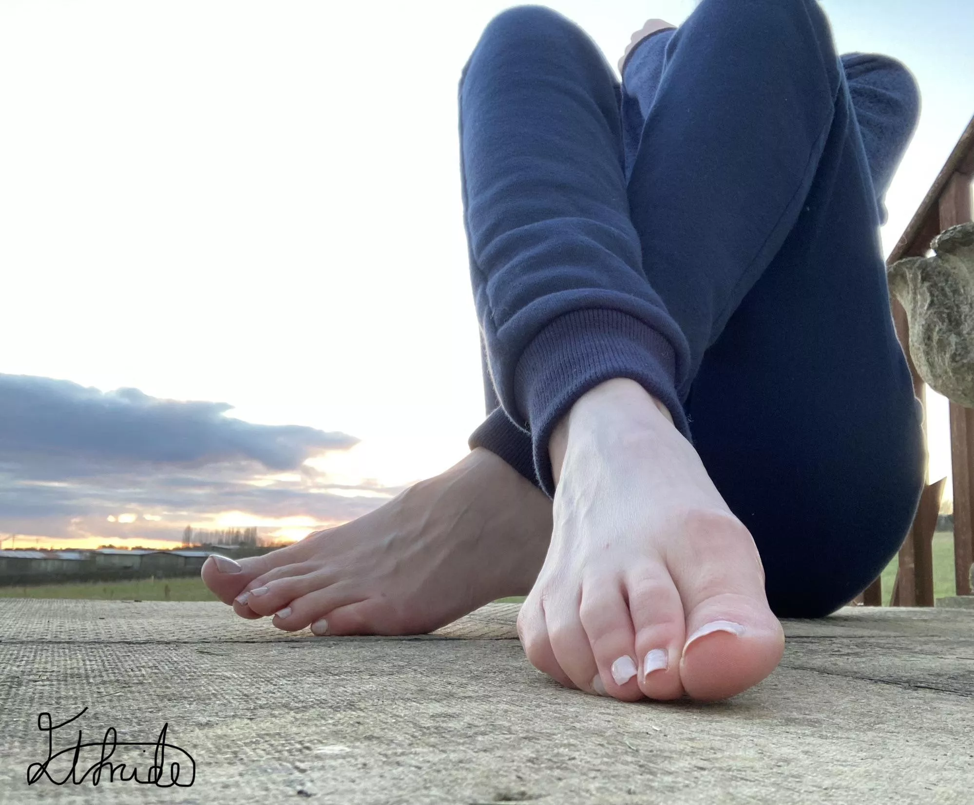 Would you kiss my toes?