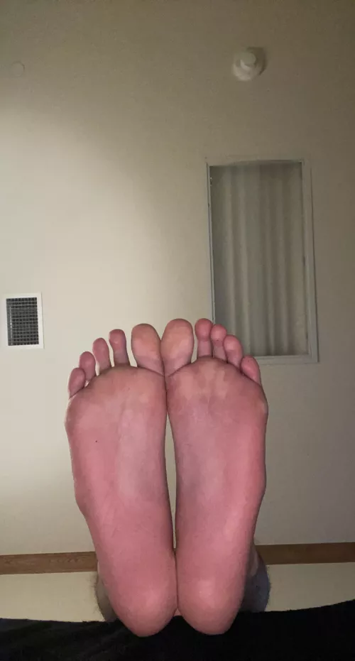 You belong under my feet😈