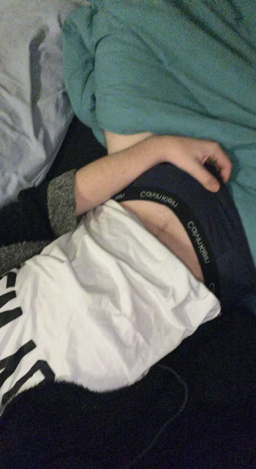 20 cute guys 18to20 hmu zay_ne23