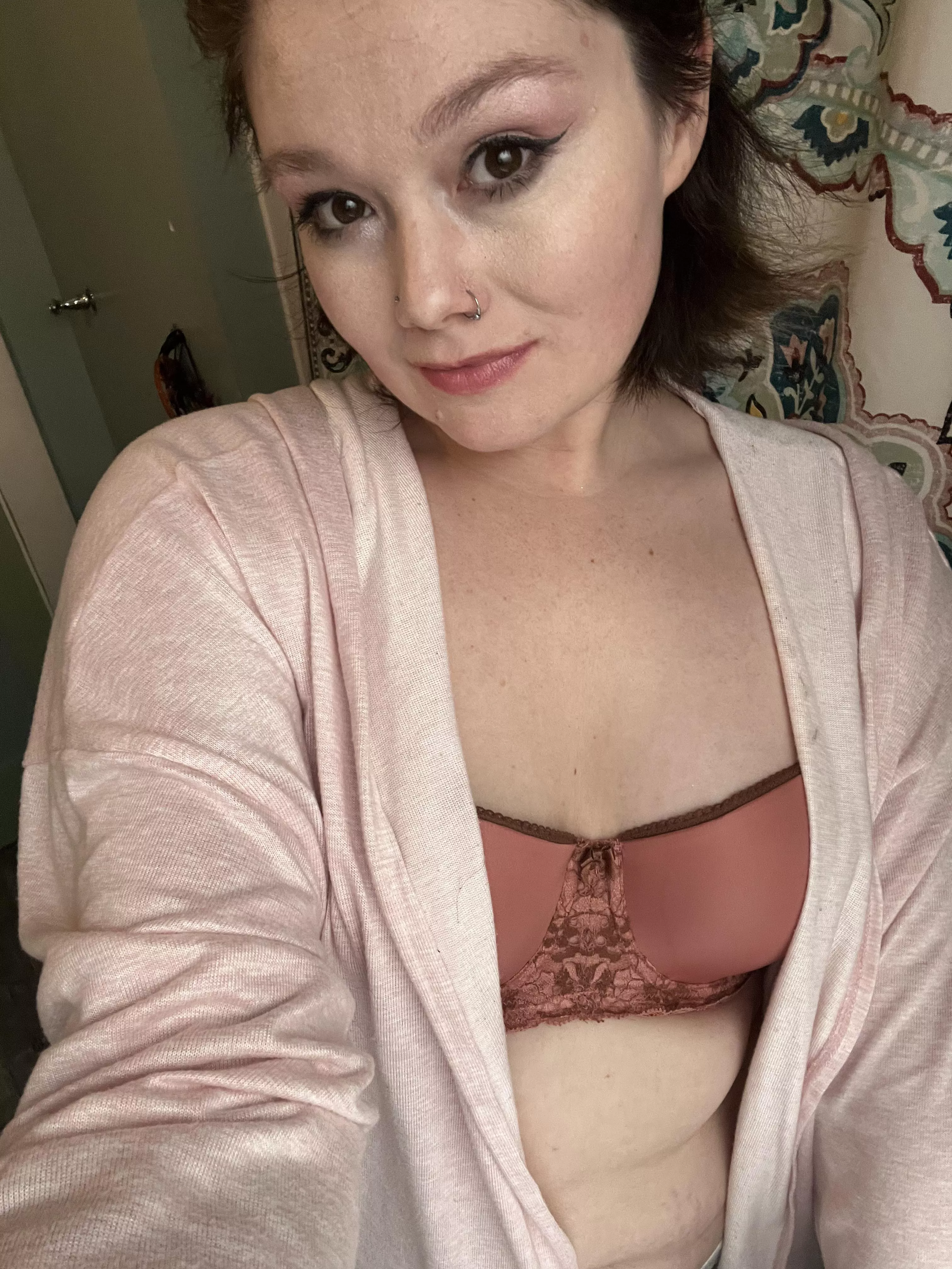 A genuine soul with a need for getting fucked. 😇😈