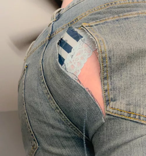 Be honest, is the hole in my jeans that noticeable?
