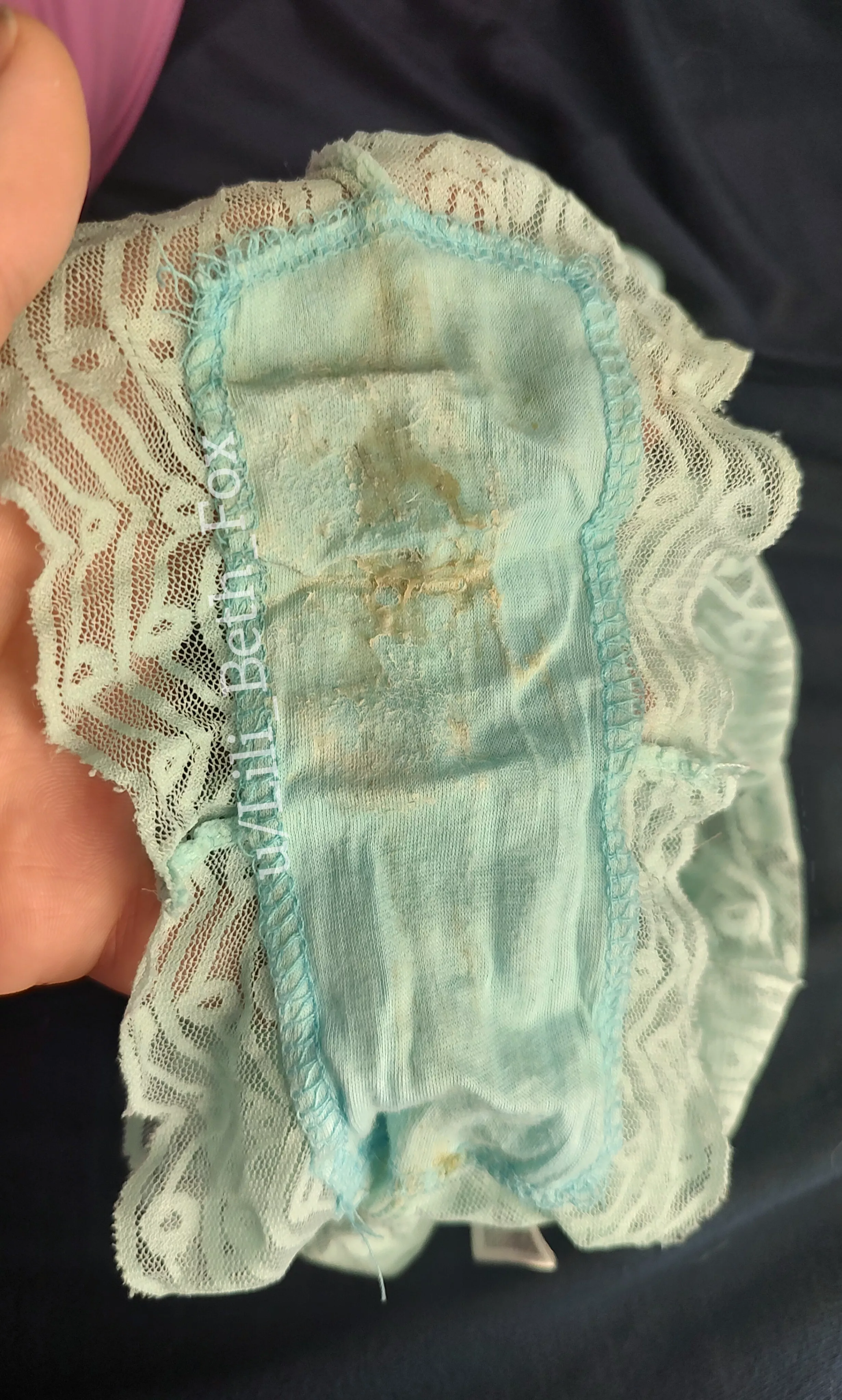 Do you like when they are all dry and crusty? [Selling] Ask about MY February More to Love sale!