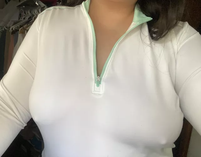 [F] I need to go to the gym but I’m horny 🥺