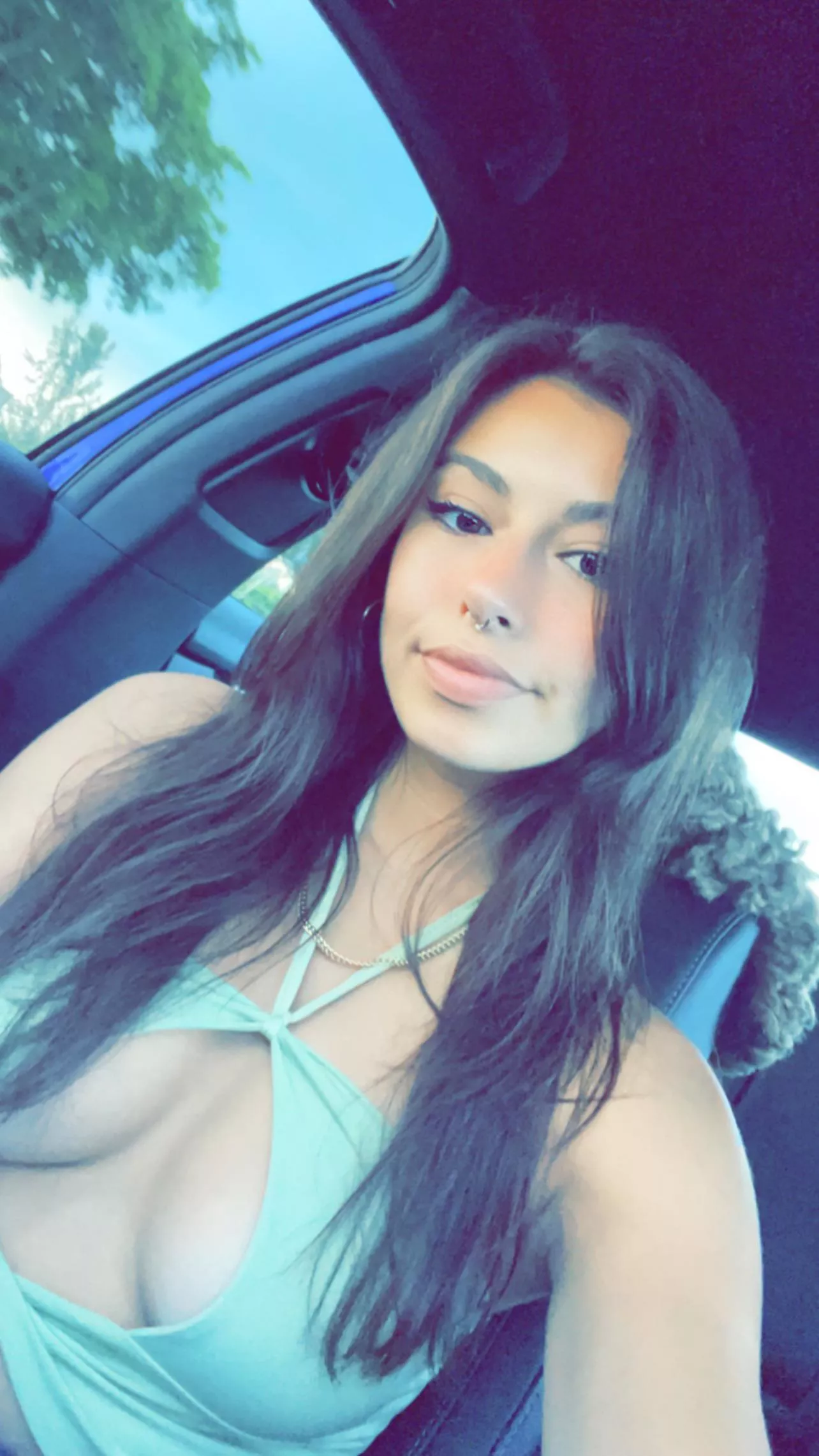 [F]- I’m happier now that I’m single but I do get sad some days - send hugs to FL