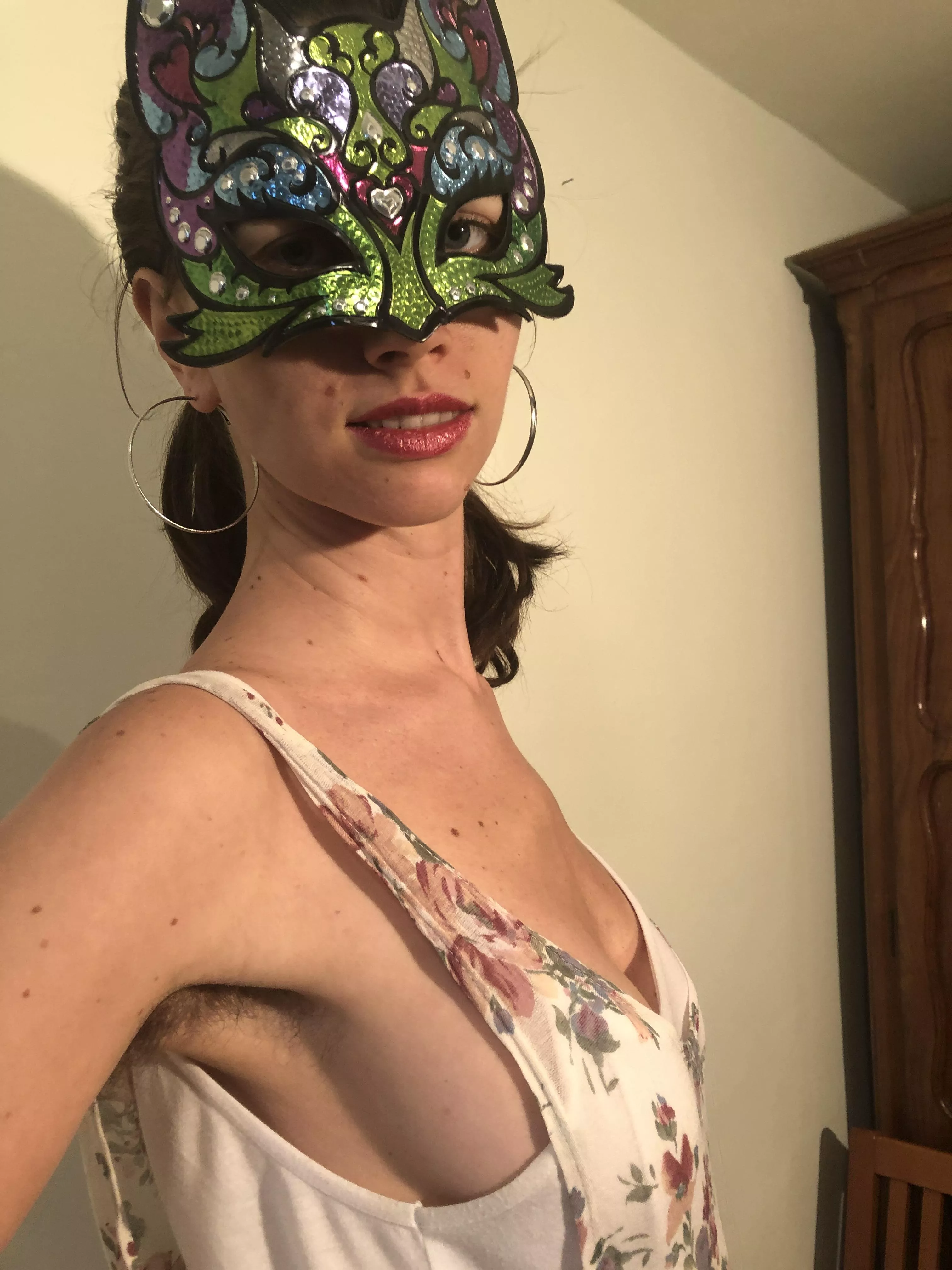 Horny enough to have casual sex tonight !