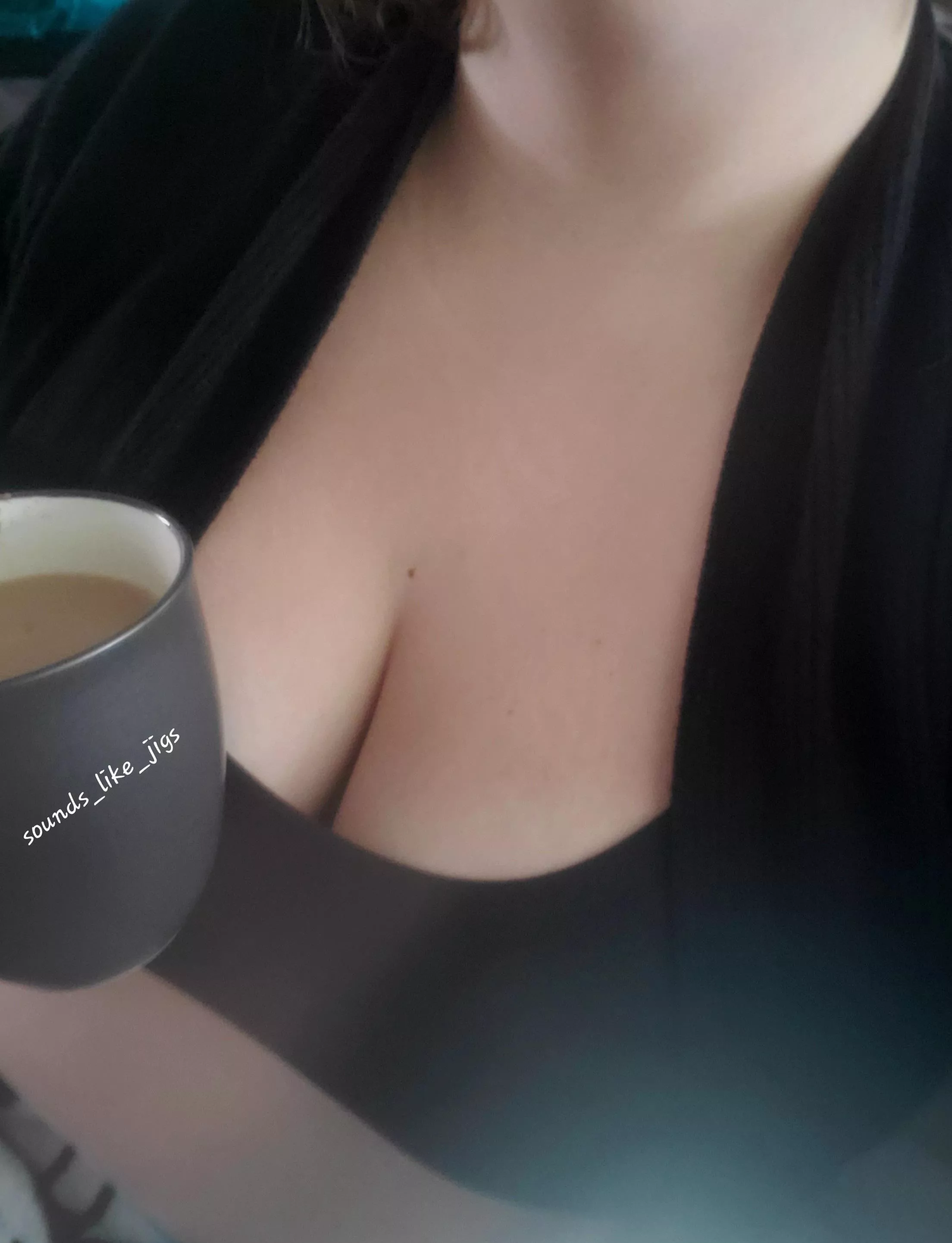 I have coffee, you have cuddles...let's get together for a better morning