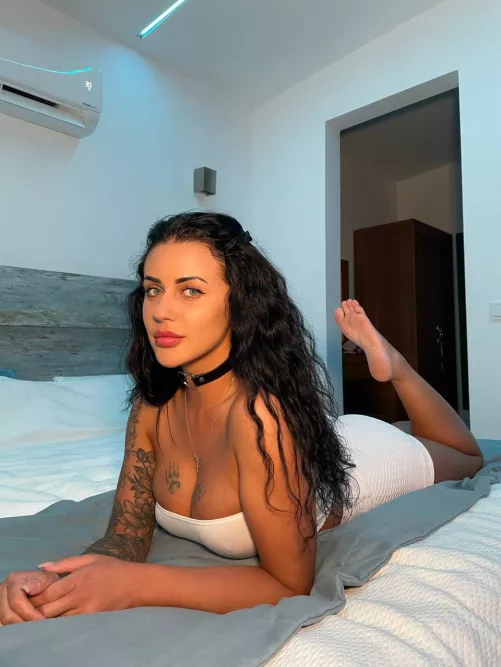 I just realised how pretty my soles look on this photo