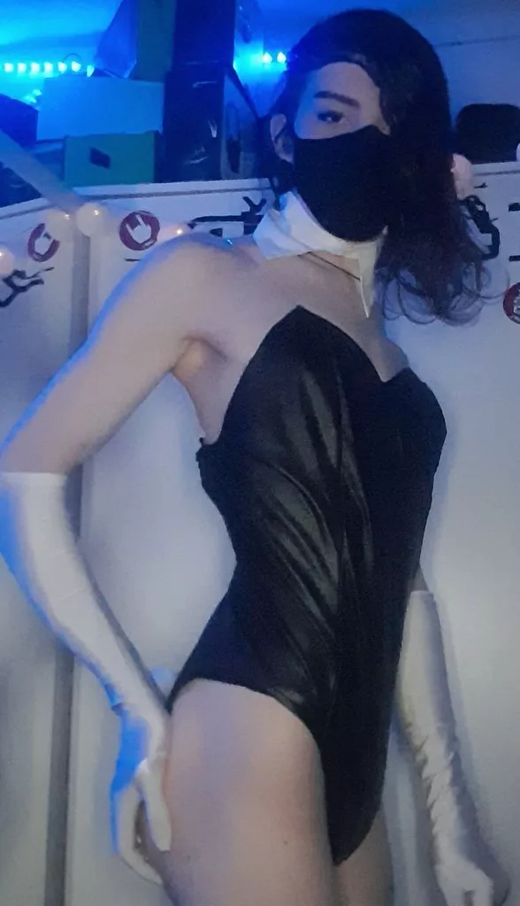 I love the bunny look <3