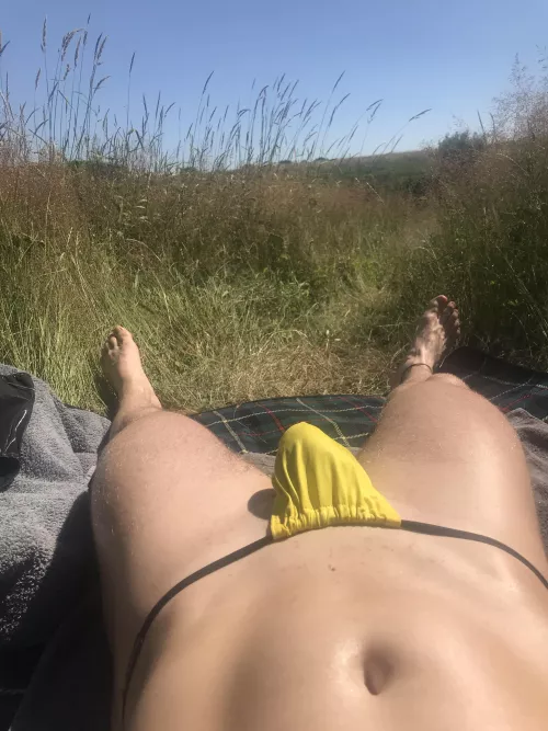 If i am horny, i like to wear this tiny G-String 🥰 Love to see it becomes transparent when i am sweating because of the sun ❤️