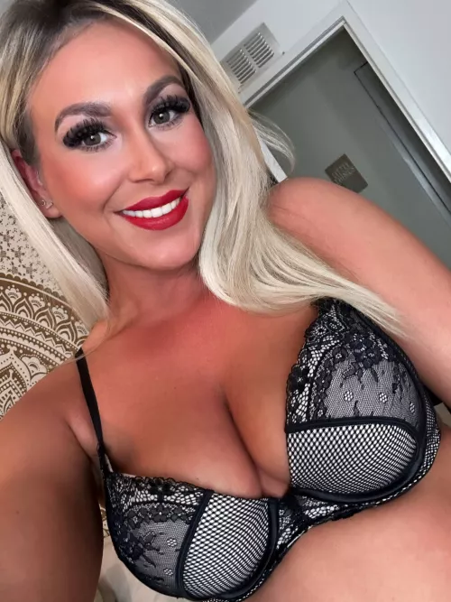 If i sent you this would you cum over?