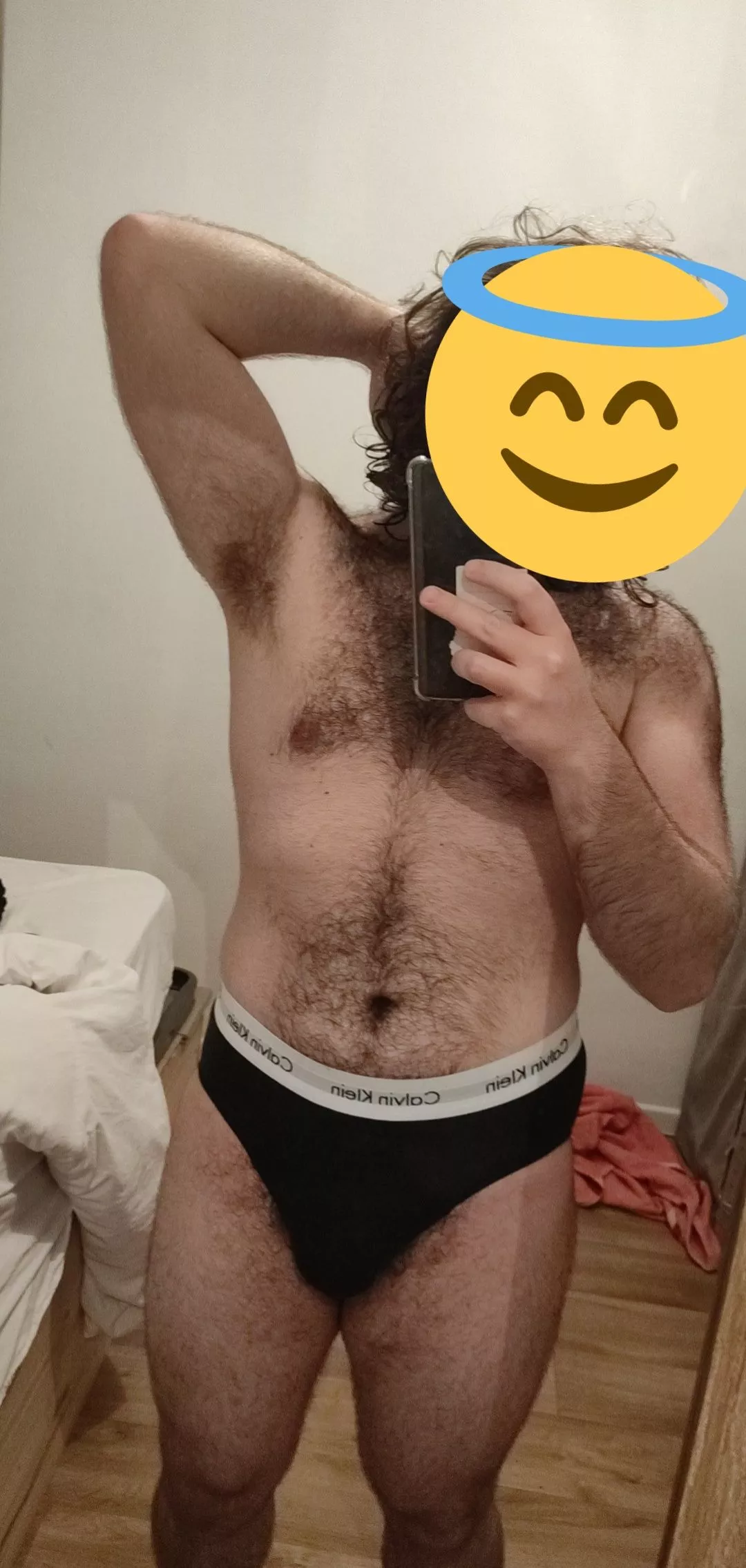 Im bored, need a hairy hug