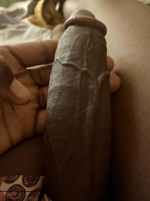 I’m new here 😚 anyone care for a chat