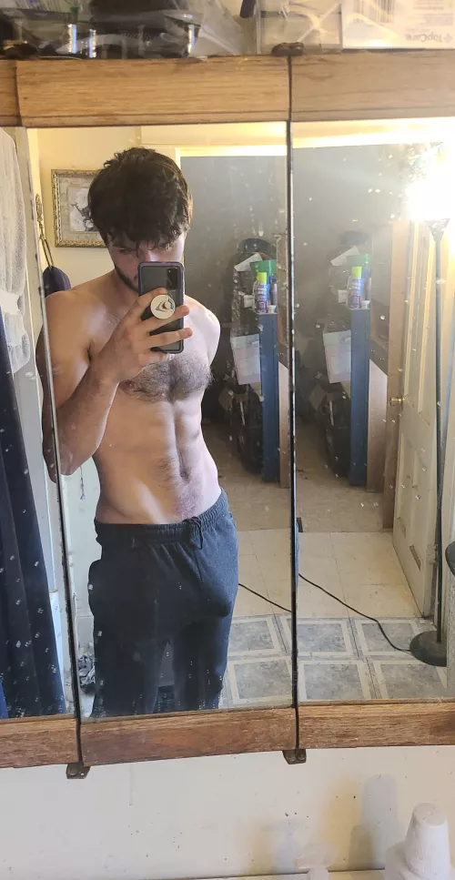 I've got (M)ore than 6 abs and more than 6 inches