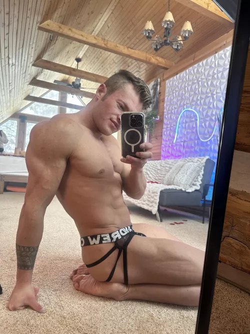 Loving these underwear 🥵