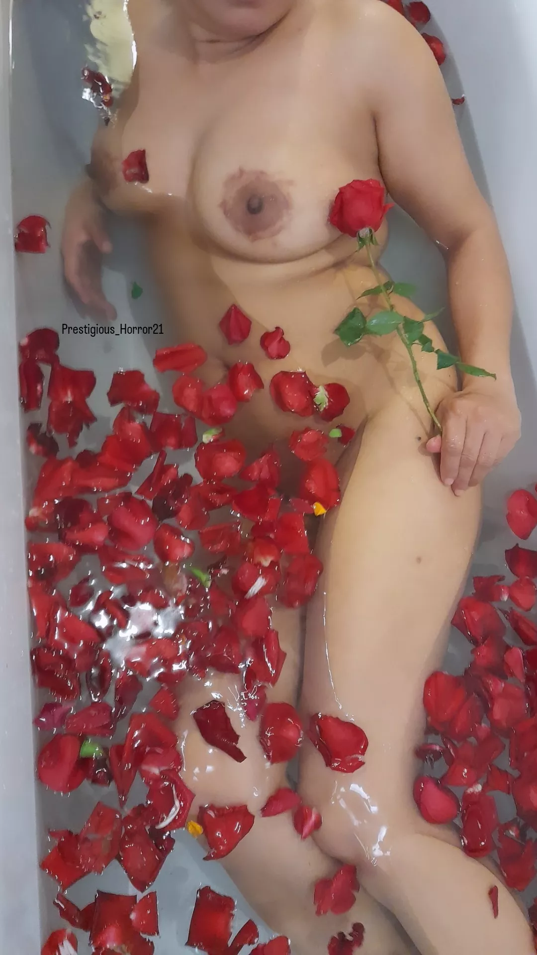 [M] Time for some bathtub fun with her😈