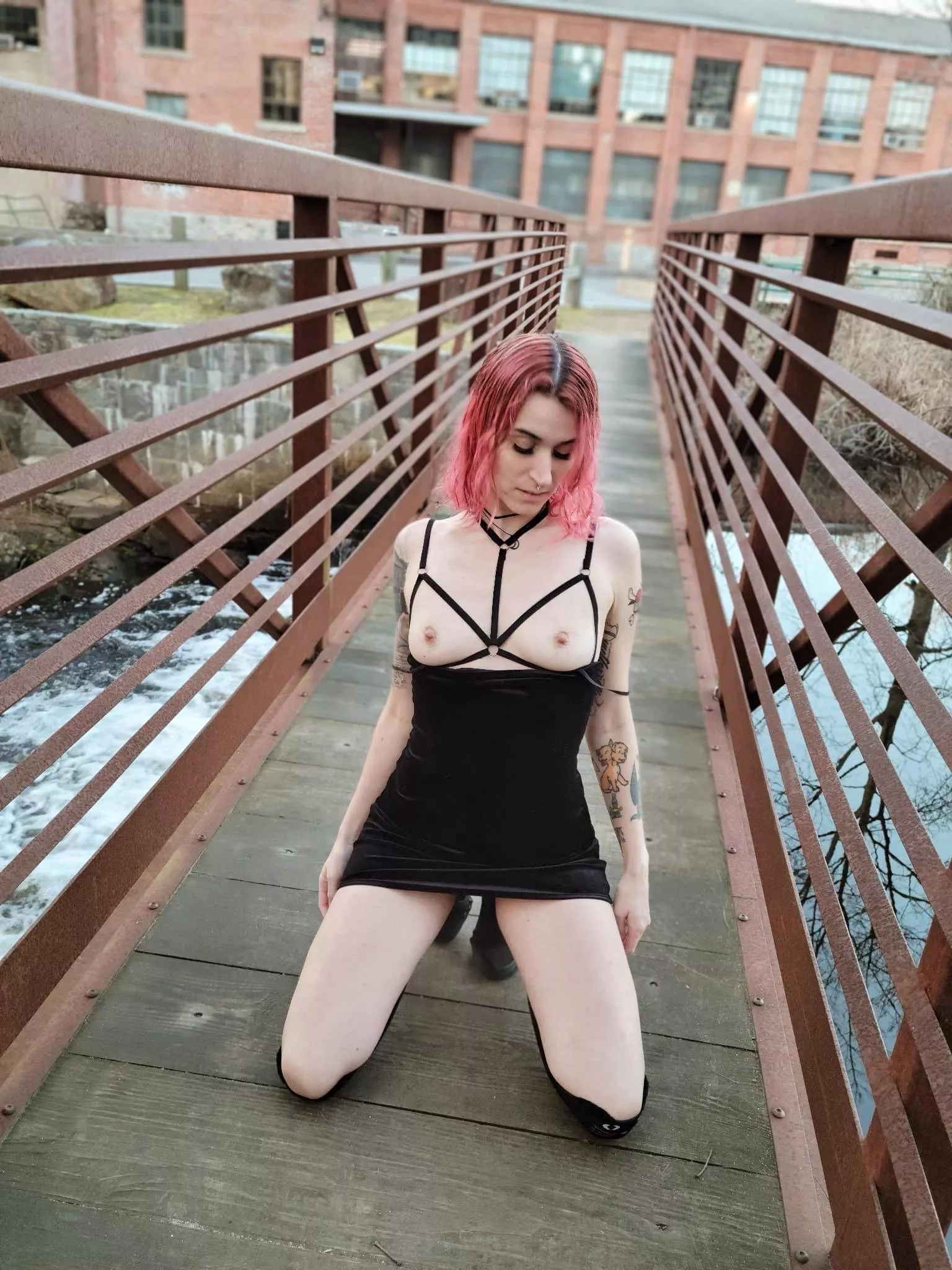 ‘Mirin myself for a moment😇💋