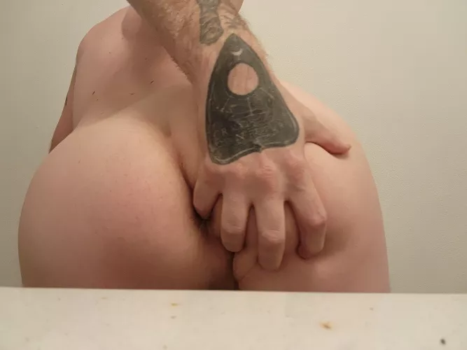 Mmm I'm tighter than your woman;)