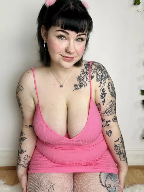 My dress CANNOT contain these!!