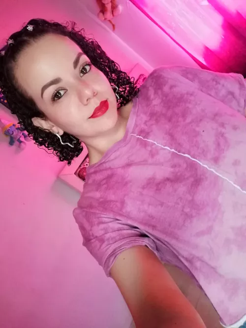 New day and curls in pink🥰