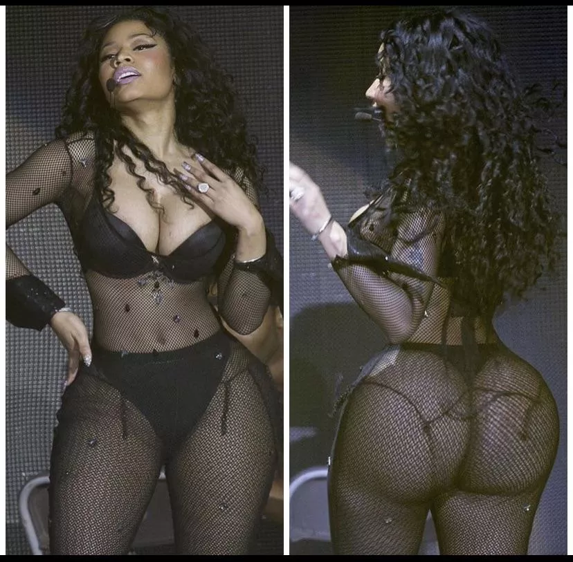 Nicki minaj is so thick