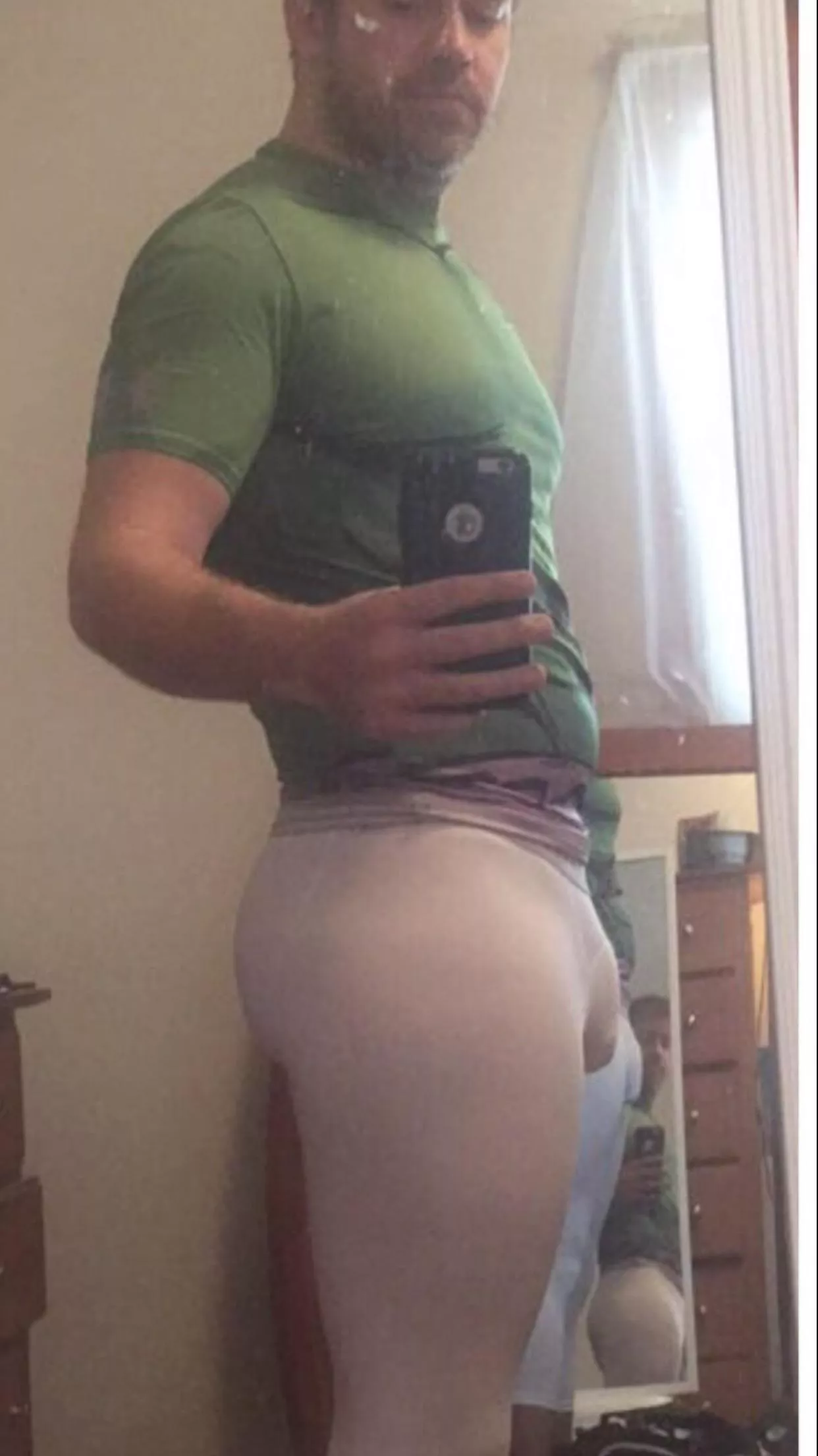 Off to the gym, wanna come with?