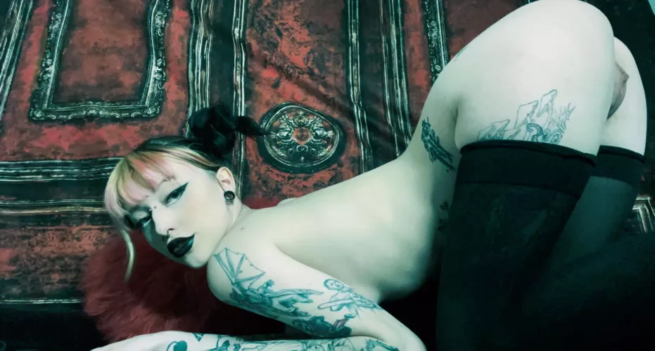 Perfect position to get cummed in