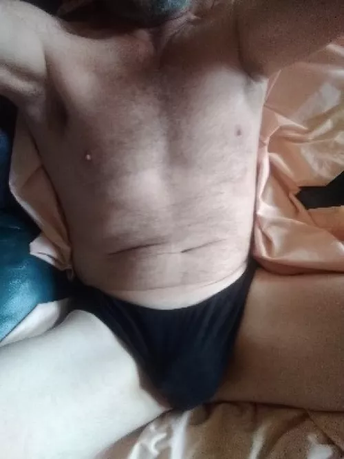 seeking a bi-couple😘