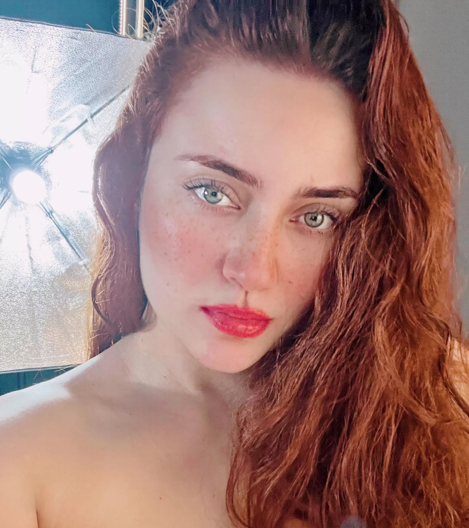 Selfie with messy hair