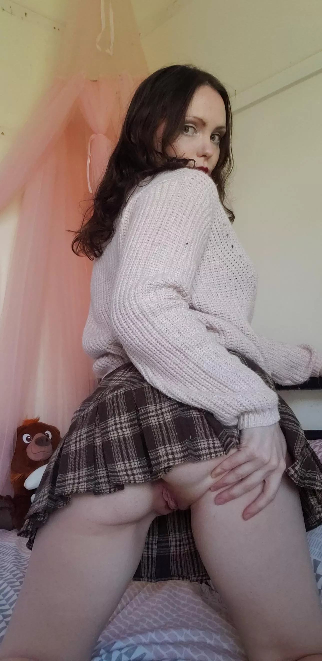 Short skirts are so much fun