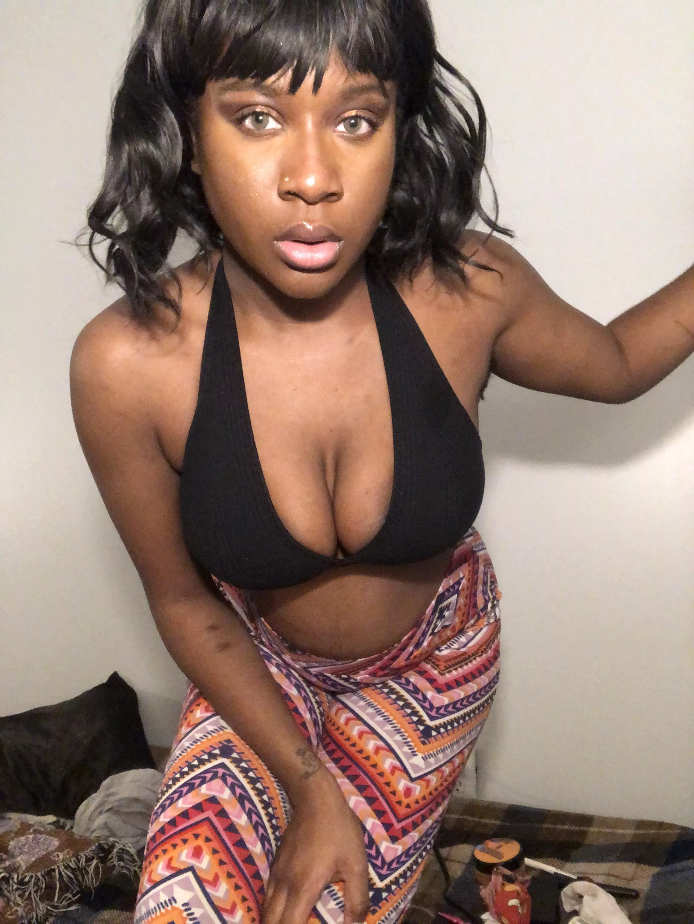 Smokey brown eye [F]