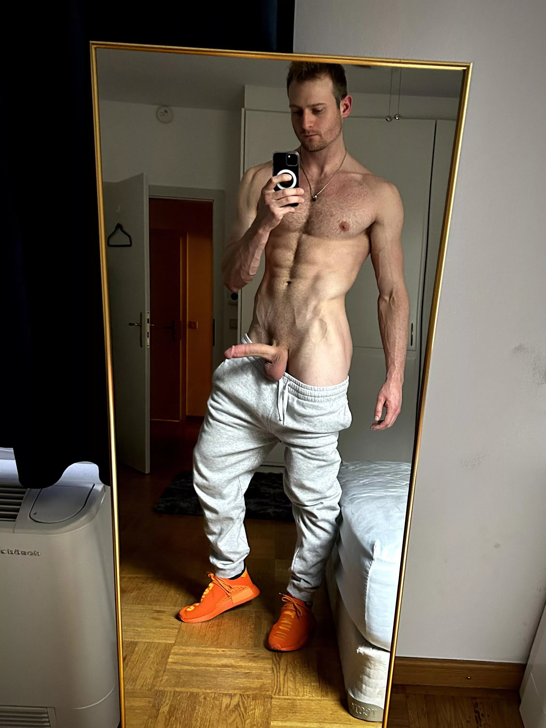 This pic is just missing you, on your knees