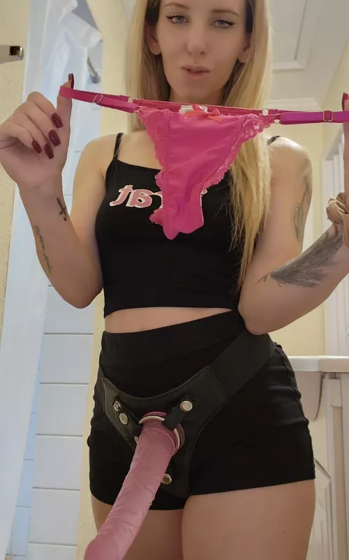 Time to turn you into my worthless cum slut for the night