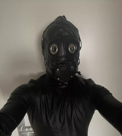 Transguy gimp wanna get tied and humiliated so bad