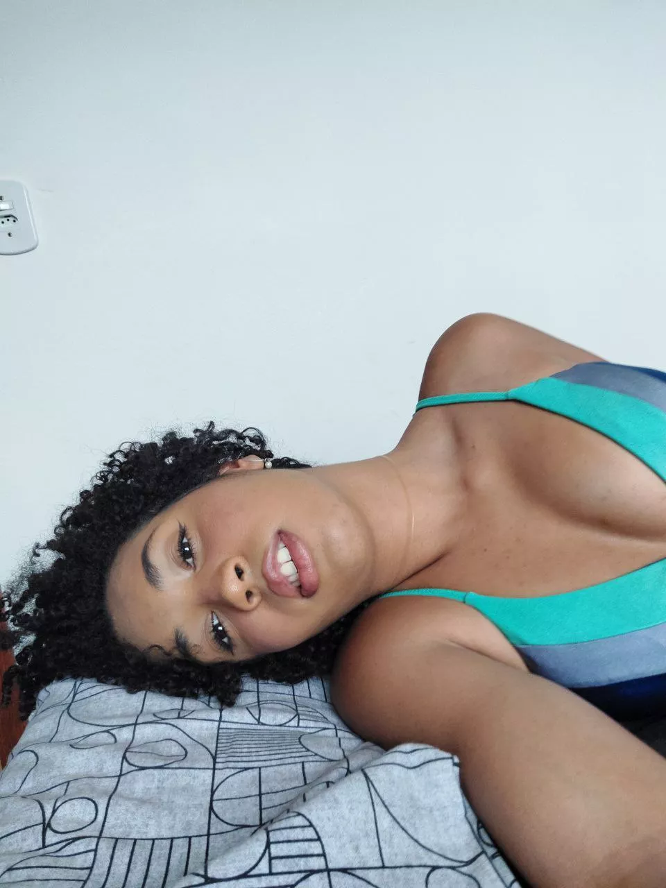 Turn your head for me